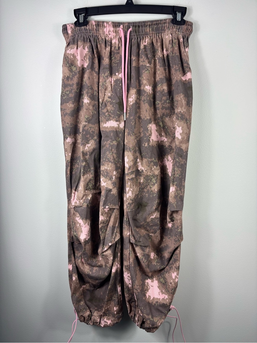 Davi and Dani Holding On Pink Camouflage Wide Leg Baggy Pants Toggle Drawstring